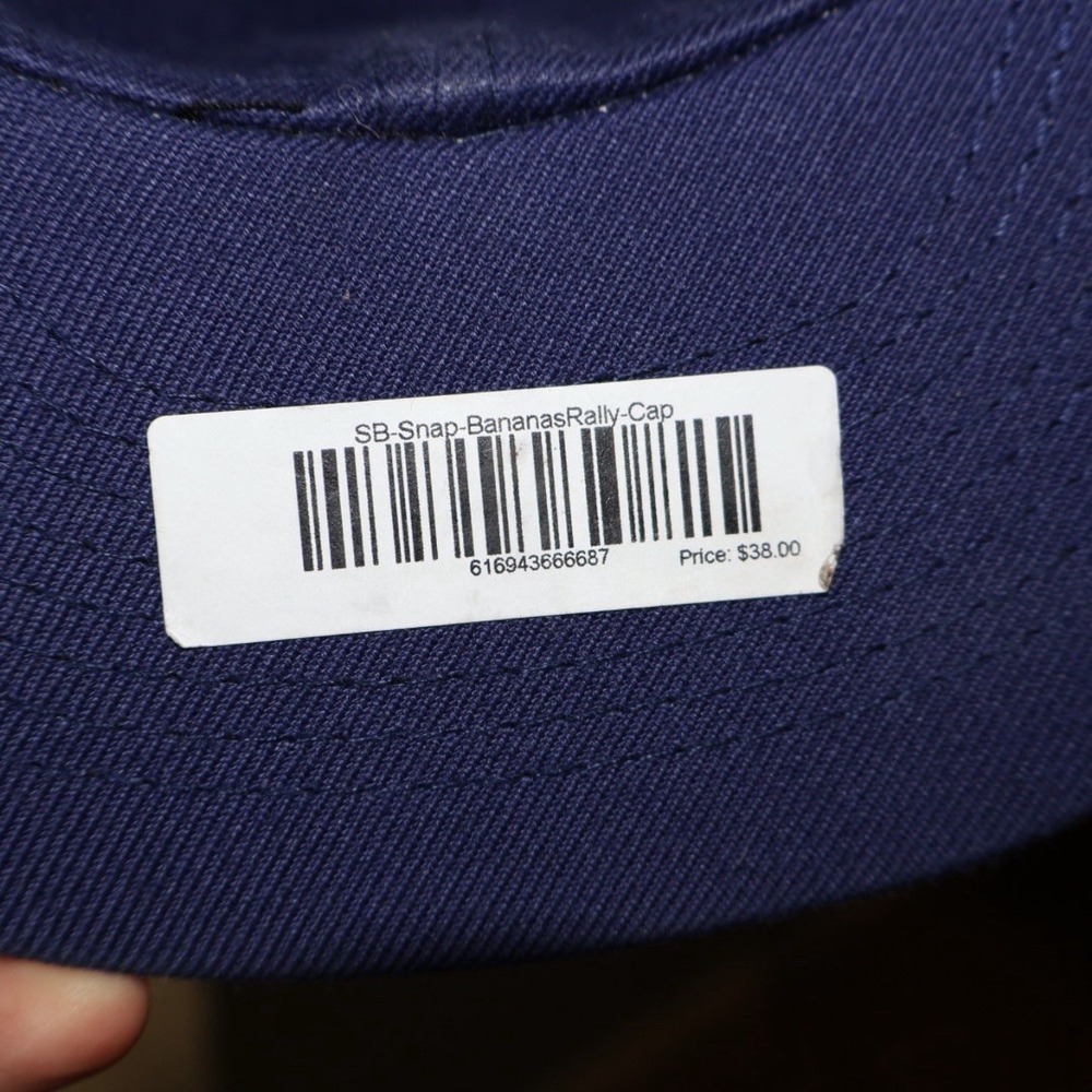 Baseballism x Savannah Bananas Rally Cap in grey and navy blue - Picture 8 of 8